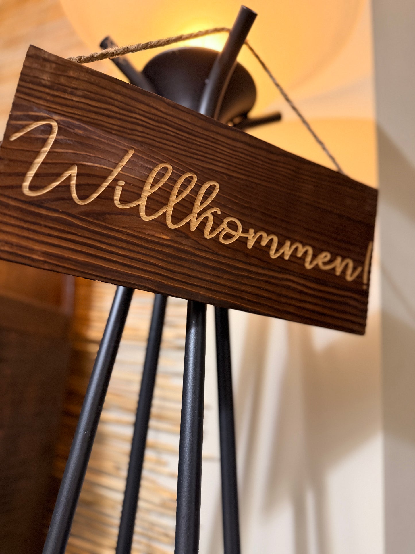 Custom laser engraved wooden “Welcome” “Willkommen” sign. Choose your style & language