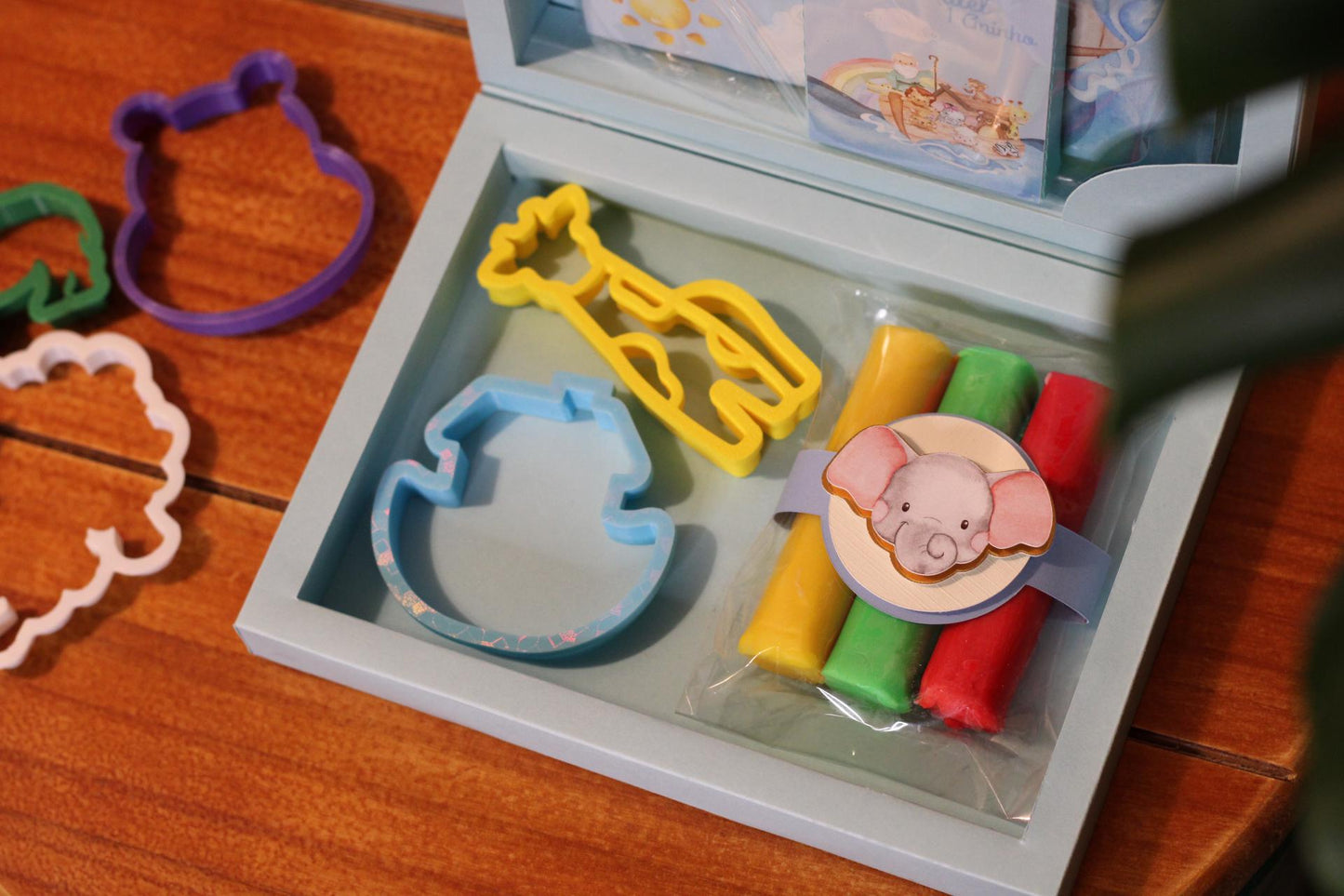 Personalized Childrens Party Favor Fun Kit Boxes Noahs Ark Theme 4 Pack