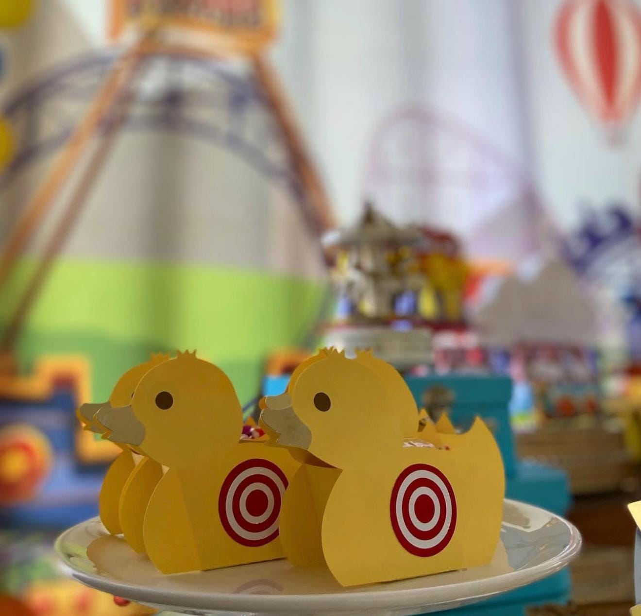 Arcade Duck Party Favor Treat Boxes set of 4