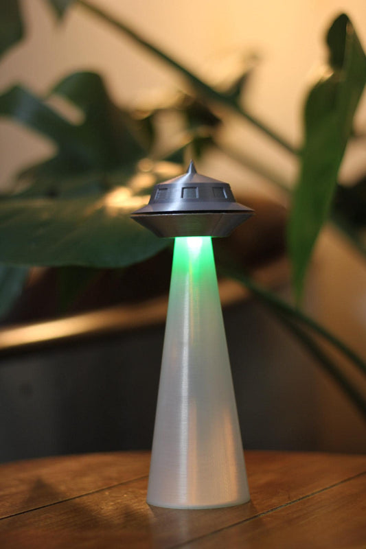 Floating UFO Lamp: Multicolor LED, Sci-Fi Desk Light